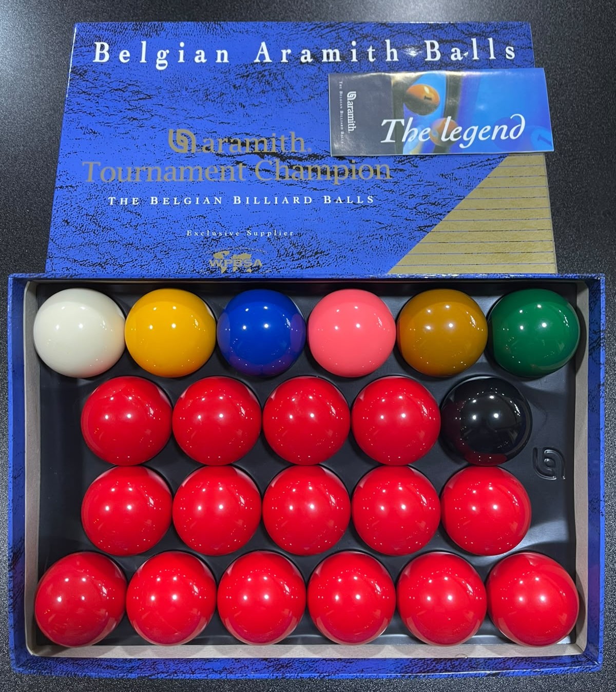 كرات سنوكر ماركة (Belgian Aramith)